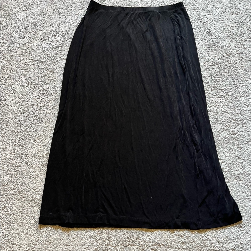 Linden Hill Women’s Size XL Black Knit Pull On Midi Skirt With Slit Stretch